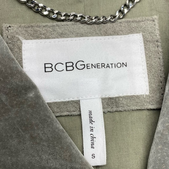 BCBGeneration Women's Gray Suede Jacket Small Pockets Sleeve Zippers - Picture 3 of 16